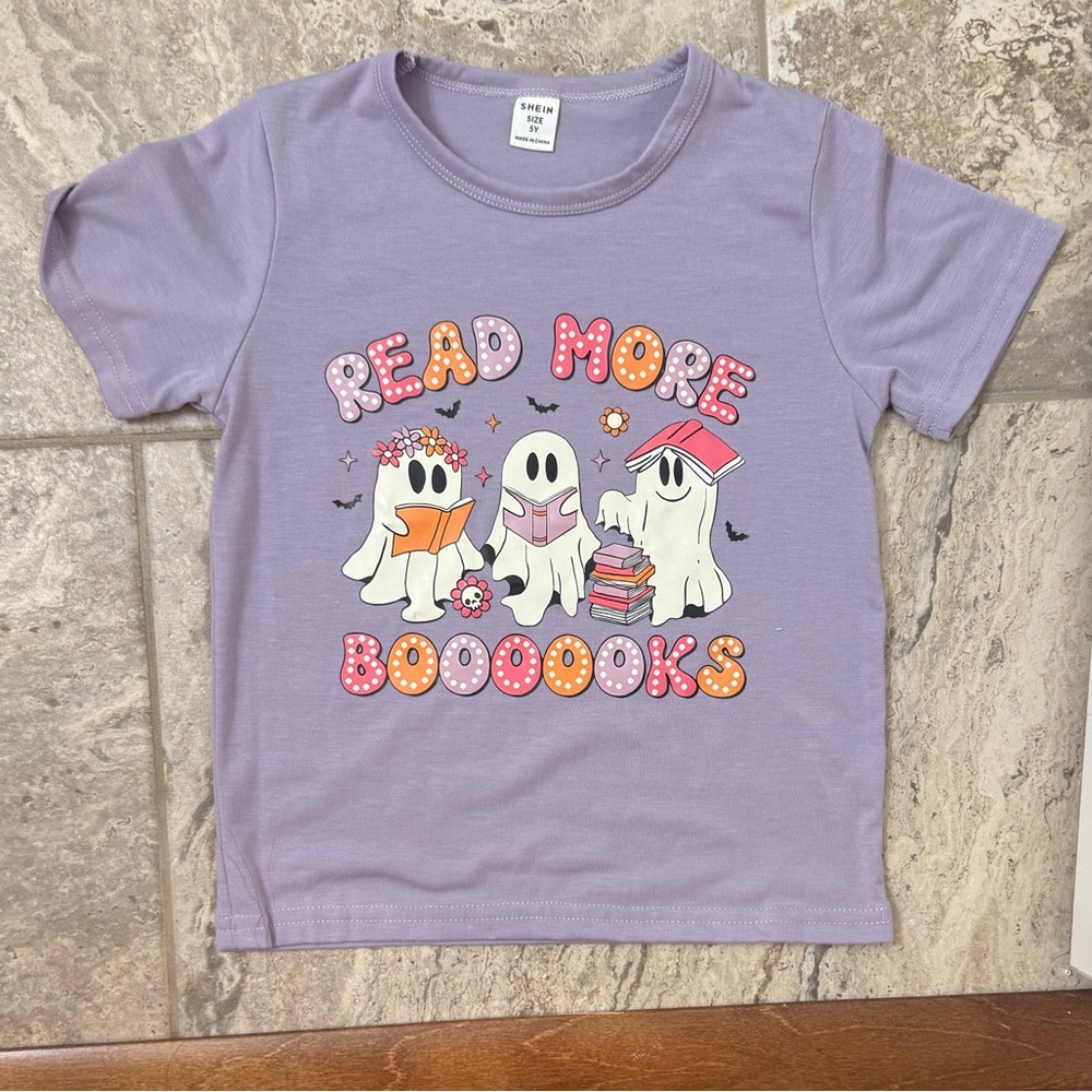 Like New Size 5Y Shein Lavender top " Read More Books"